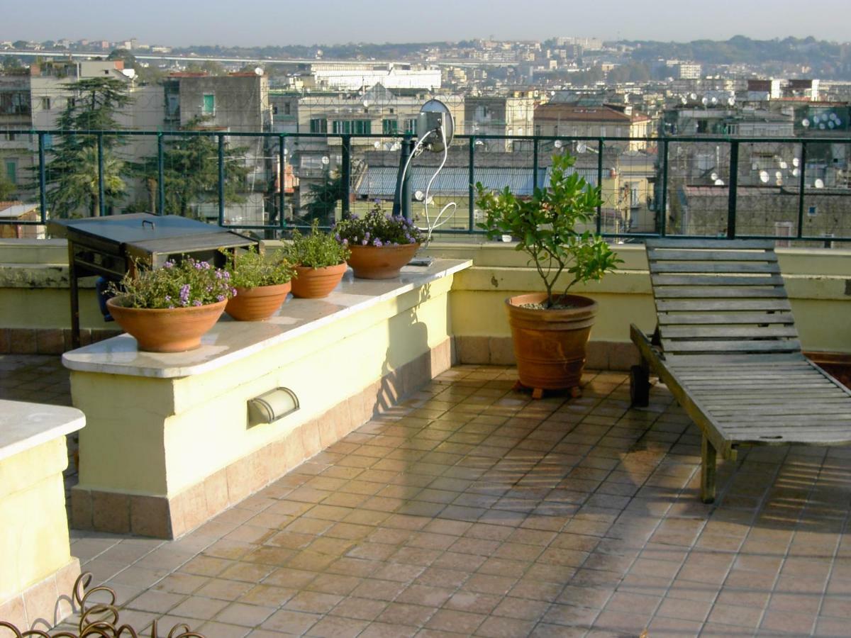 A Wonderful Penthouse In Naples Apartment Ngoại thất bức ảnh