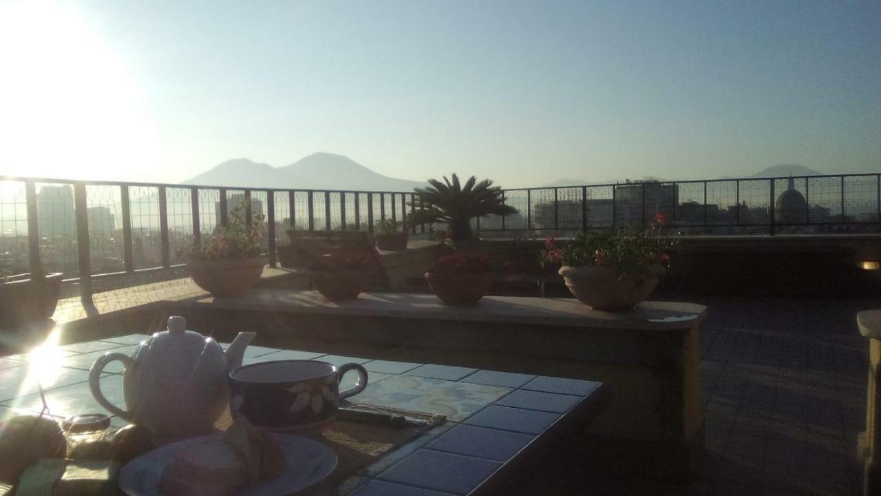 A Wonderful Penthouse In Naples Apartment Ngoại thất bức ảnh